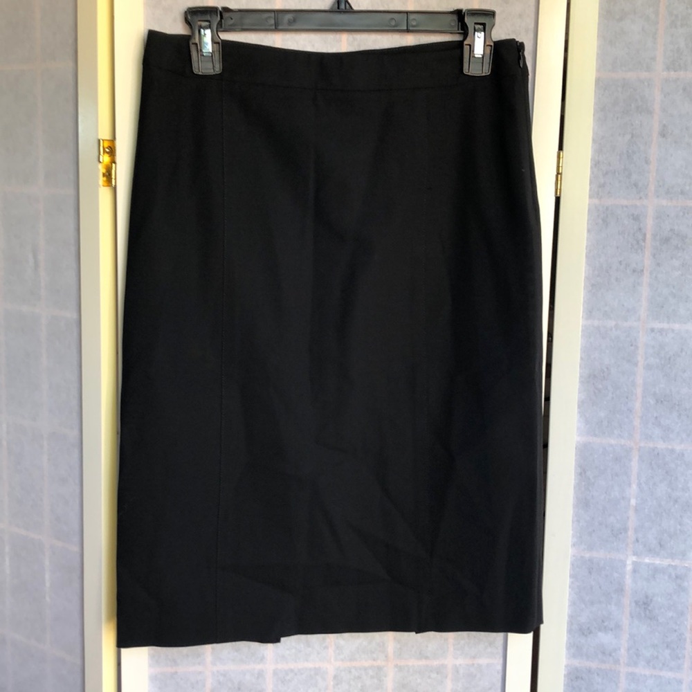 Theory Black Pencil Skirt Sz 4 in EUC